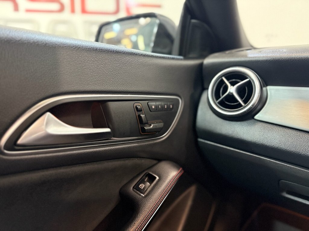 Used Mercedes-Benz CLA 2013 for sale - 76106079: Photo 11