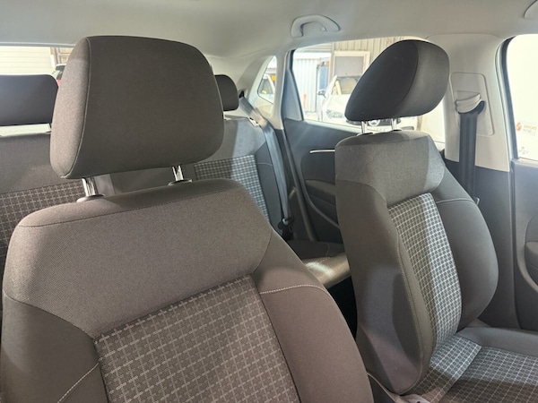 Used Volkswagen Polo 2014 for sale - 76256739: Photo 12