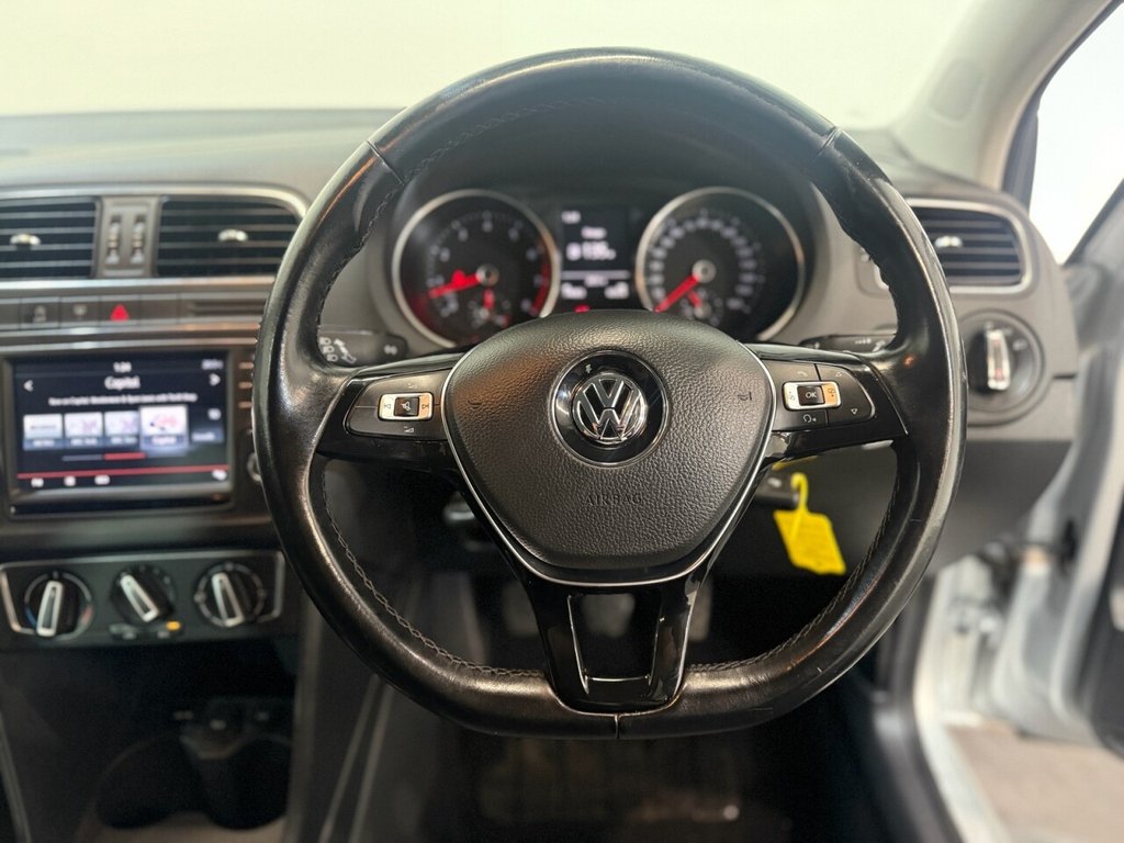 Used Volkswagen Polo 2014 for sale - 76256739: Photo 21