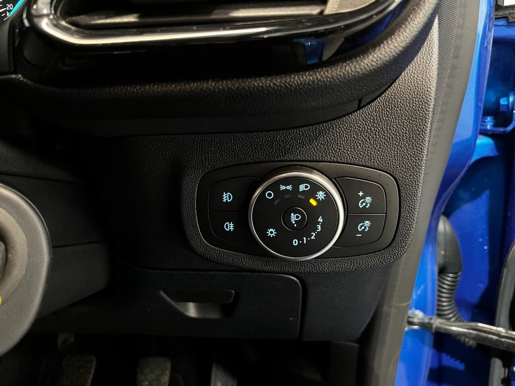 Used Ford Fiesta 2020 for sale - 77849823: Photo 21