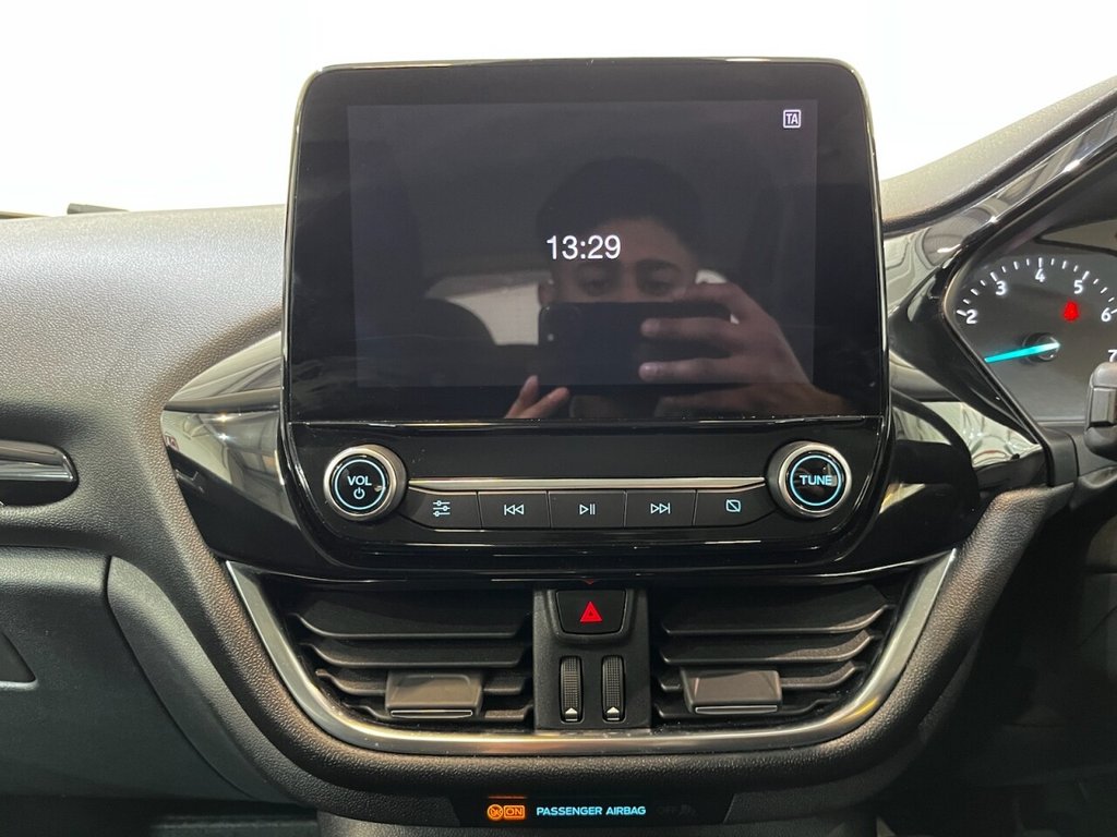 Used Ford Fiesta 2020 for sale - 77849823: Photo 32