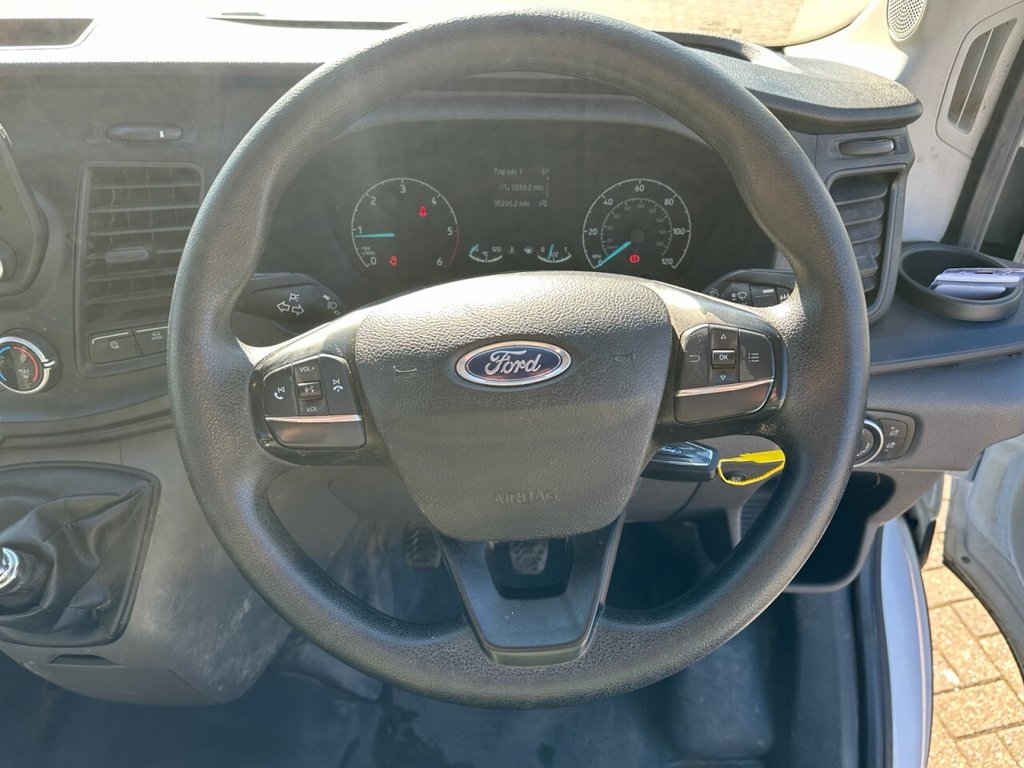 Used Ford Transit 2023 for sale - 77936108: Photo 12