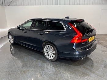 Used Volvo V90 2020 for sale - 78124214: Photo