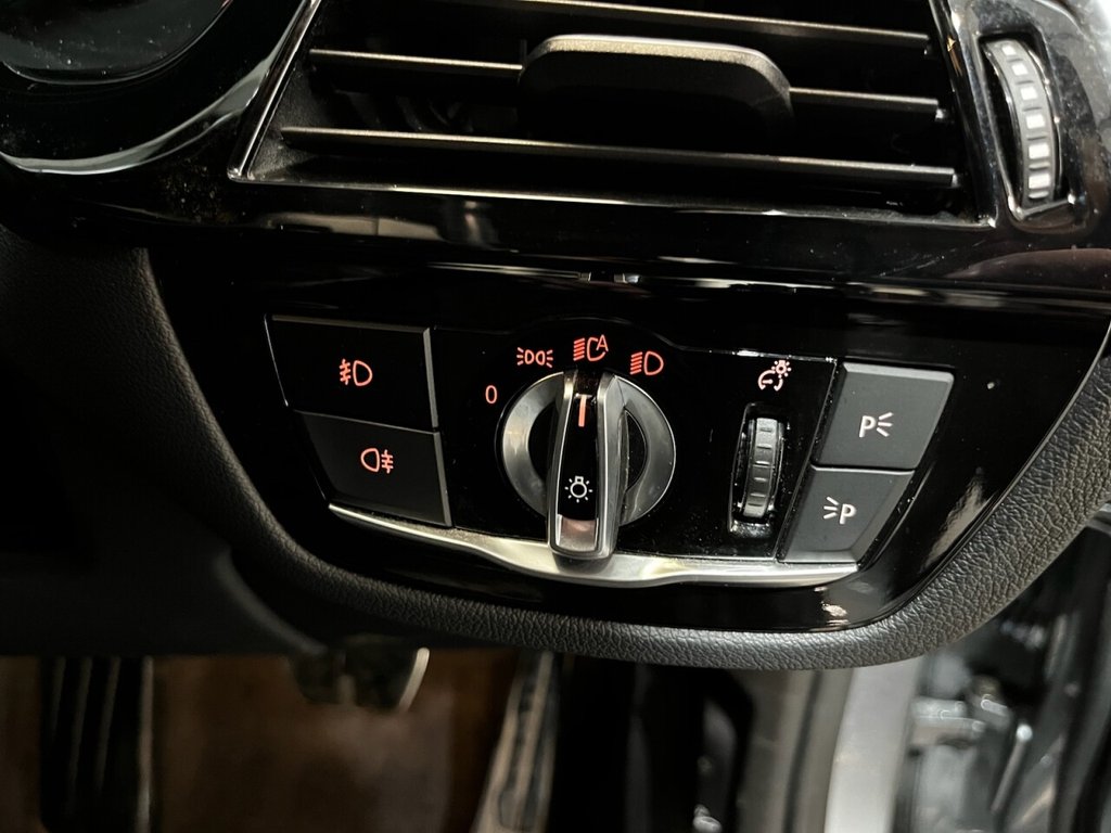 Used BMW 5 Series 2018 for sale - 77904660: Photo 23