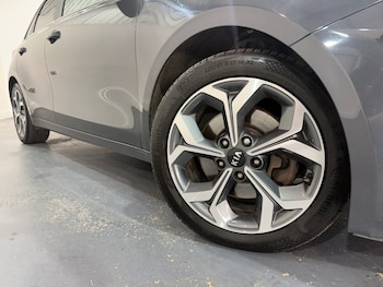 Used Kia Ceed 2019 for sale - 79481971: Photo
