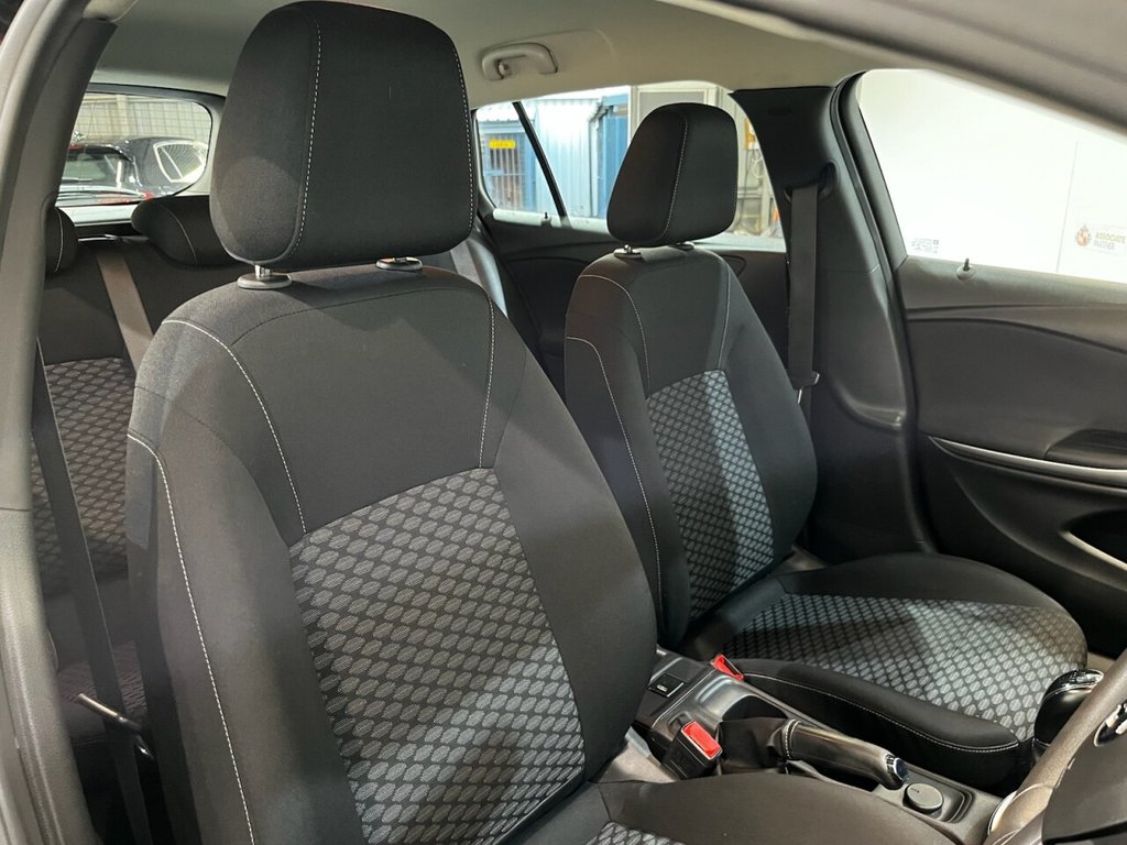 Used Vauxhall Astra 2017 for sale - 76768570: Photo 12