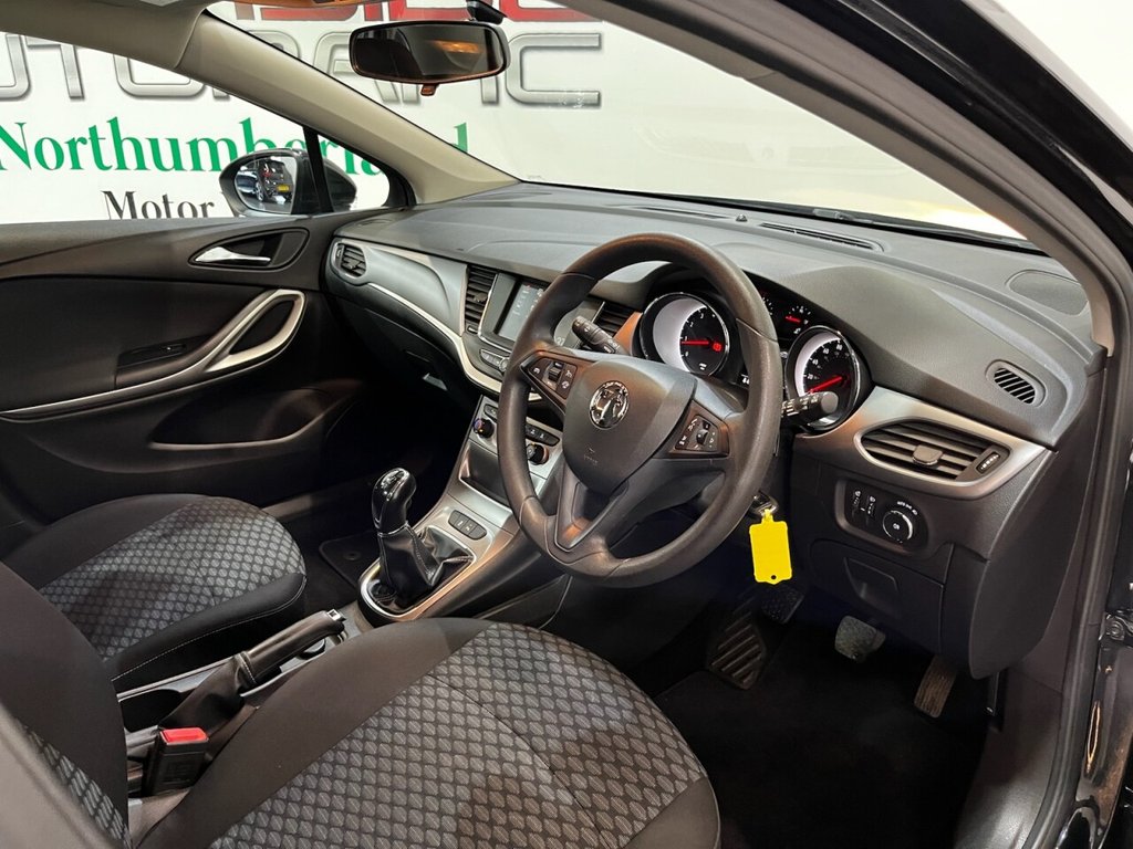 Used Vauxhall Astra 2017 for sale - 76768570: Photo 14