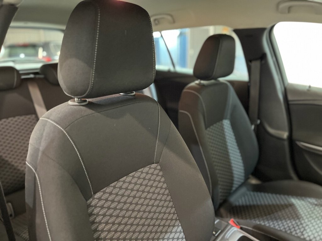 Used Vauxhall Astra 2017 for sale - 76768570: Photo 15