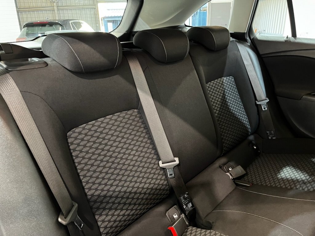 Used Vauxhall Astra 2017 for sale - 76768570: Photo 16