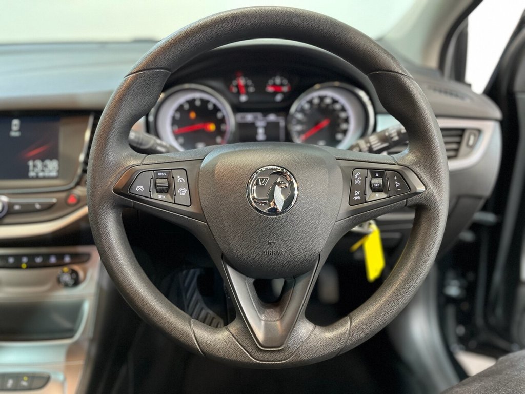 Used Vauxhall Astra 2017 for sale - 76768570: Photo 24