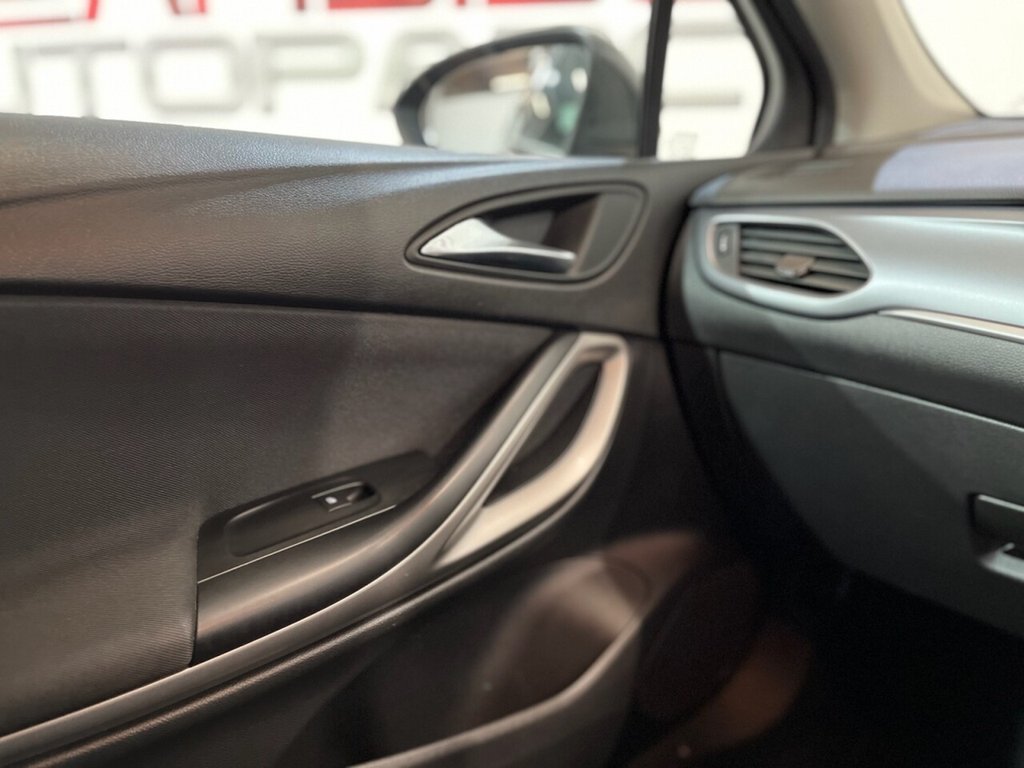 Used Vauxhall Astra 2017 for sale - 76768570: Photo 29