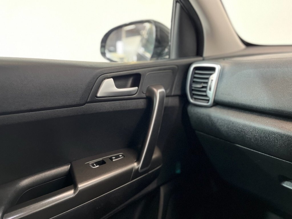 Used Kia Sportage 2018 for sale - 77976593: Photo 25