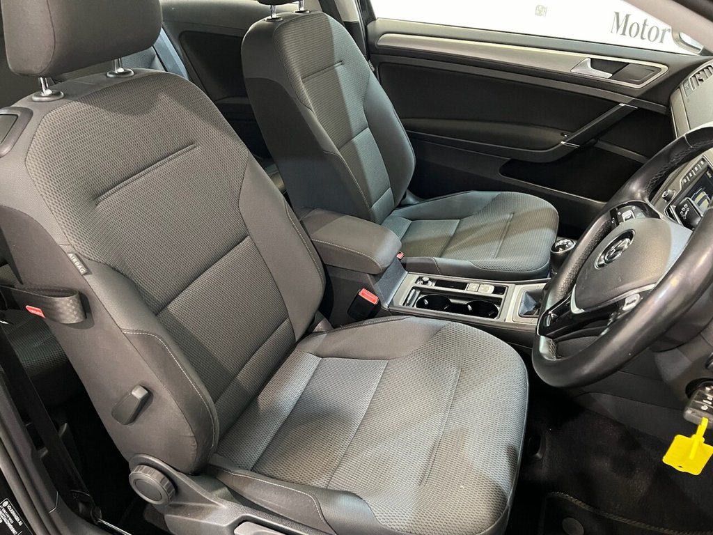 Used Volkswagen Golf 2016 for sale - 76604626: Photo 13