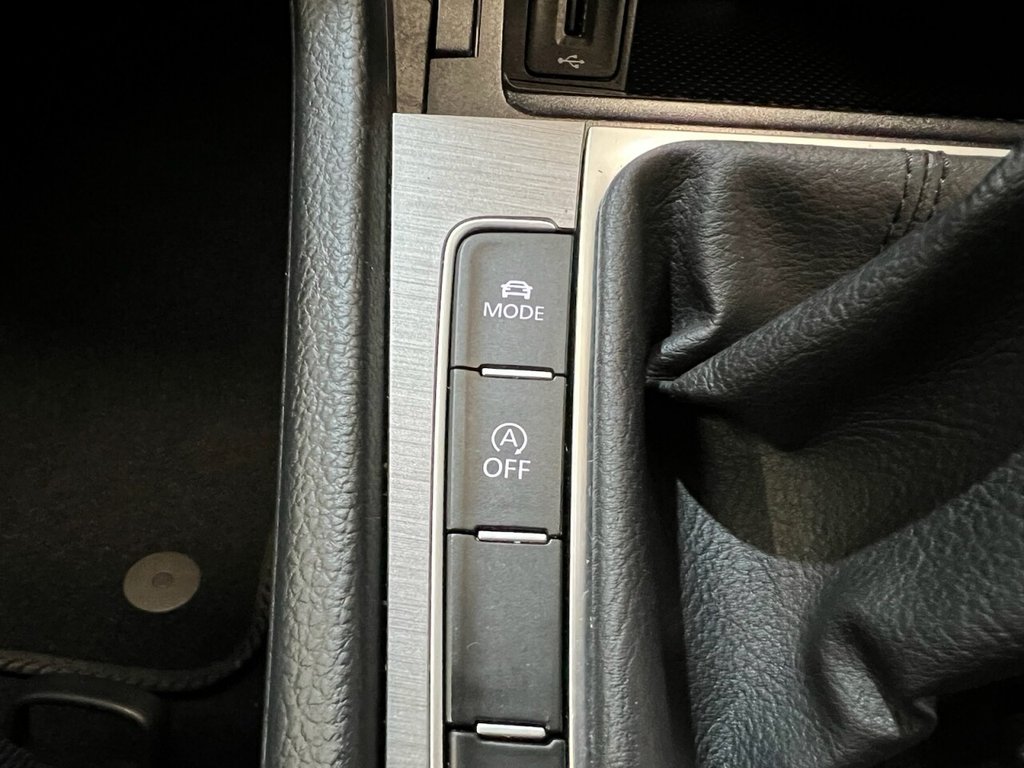 Used Volkswagen Golf 2016 for sale - 76604626: Photo 26