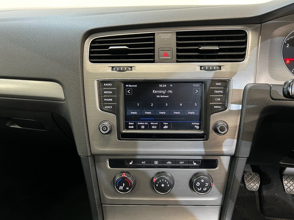 Used Volkswagen Golf 2016 for sale - 76604626: Photo 29