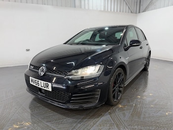 Used Volkswagen Golf 2016 for sale - 78658757: Photo