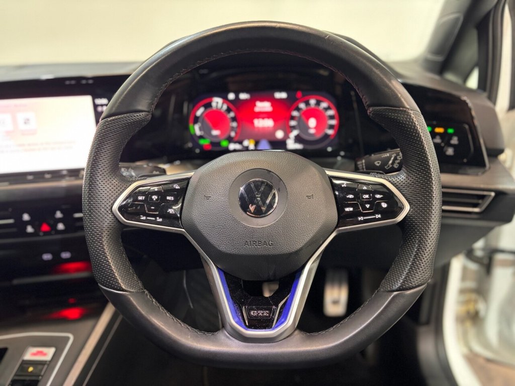 Used Volkswagen Golf 2021 for sale - 76950635: Photo 15