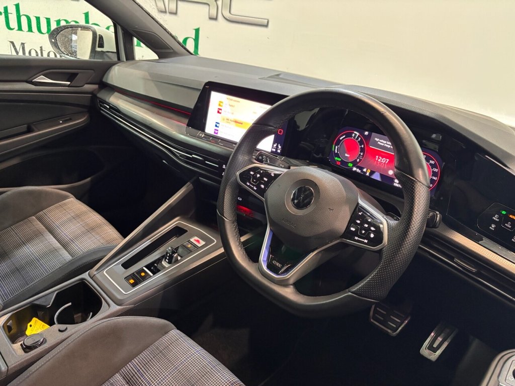 Used Volkswagen Golf 2021 for sale - 76950635: Photo 16