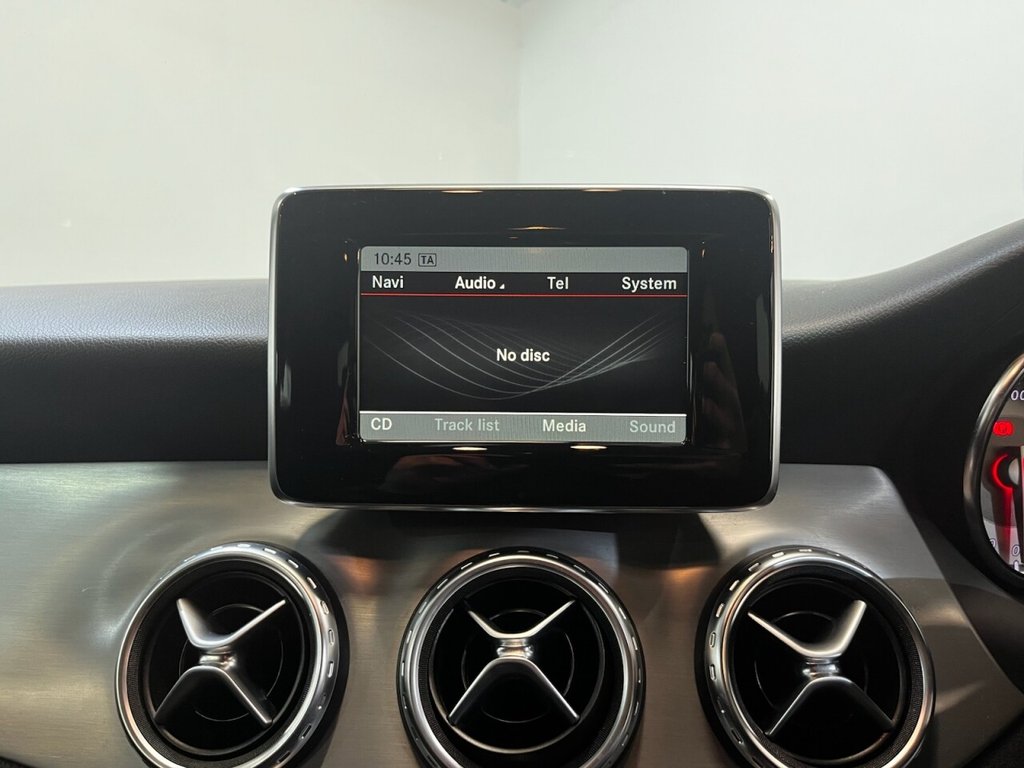 Used Mercedes-Benz GLA 2015 for sale - 76867889: Photo 36