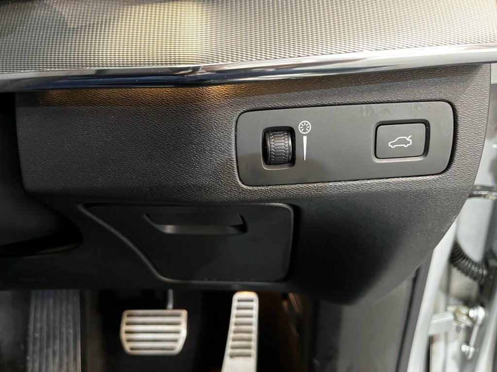 Used Volvo XC90 2017 for sale - 76081165: Photo 9