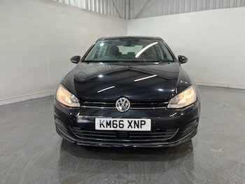 Used Volkswagen Golf 2016 for sale - 78373070: Photo