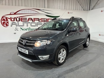 Used Dacia Sandero Stepway 2016 for sale - 75832794: Photo