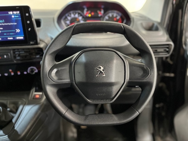 Used Peugeot Partner 2023 for sale - 75596839: Photo 7