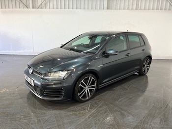 Used Volkswagen Golf 2016 for sale - 78096851: Photo