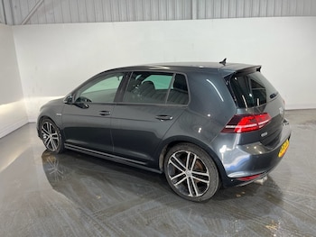 Used Volkswagen Golf 2016 for sale - 78096851: Photo