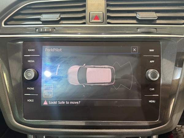 Used Volkswagen Tiguan 2018 for sale - 76080975: Photo 18