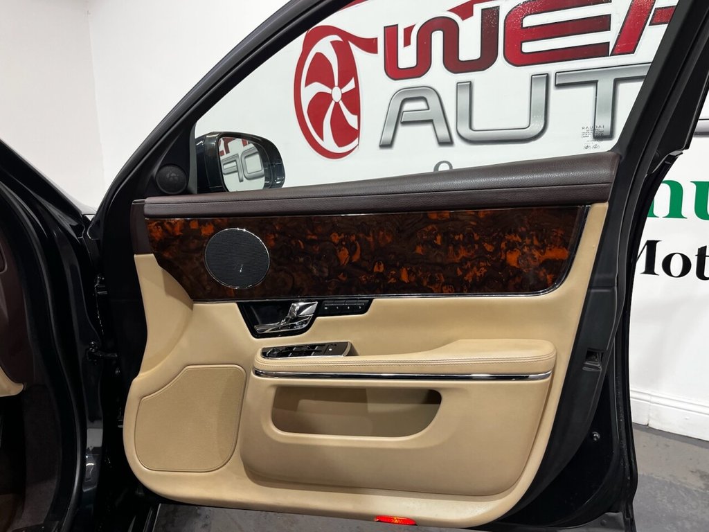 Used Jaguar XJ 2012 for sale - 76236046: Photo 23