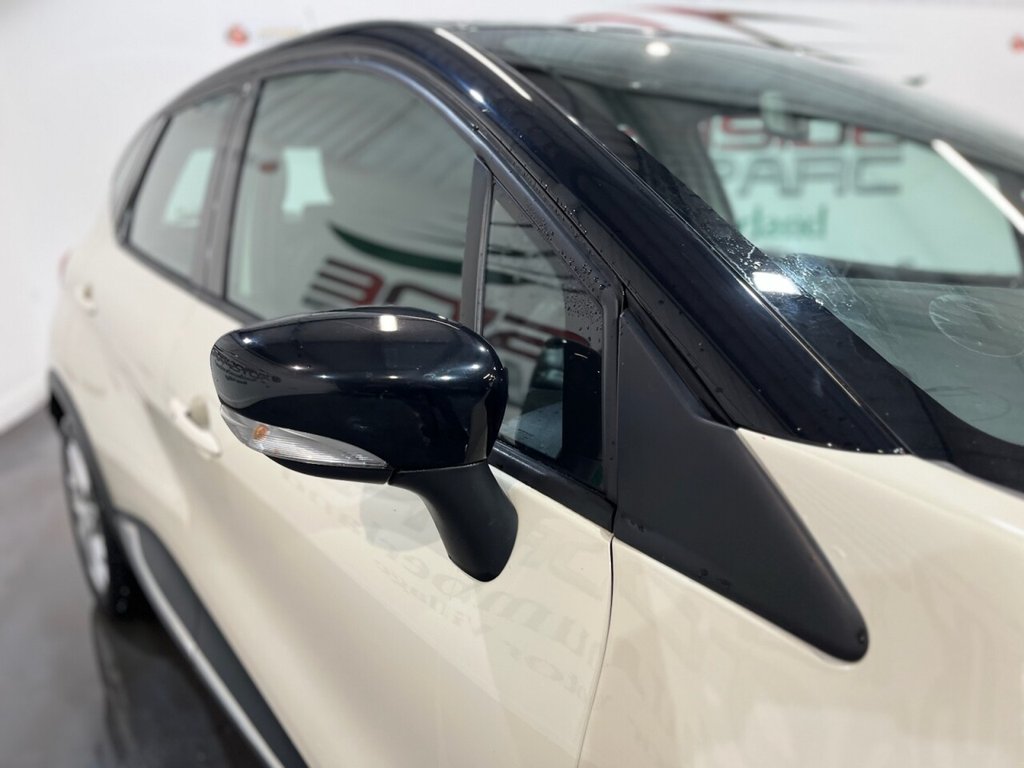 Used Renault Captur 2015 for sale - 76711295: Photo 10