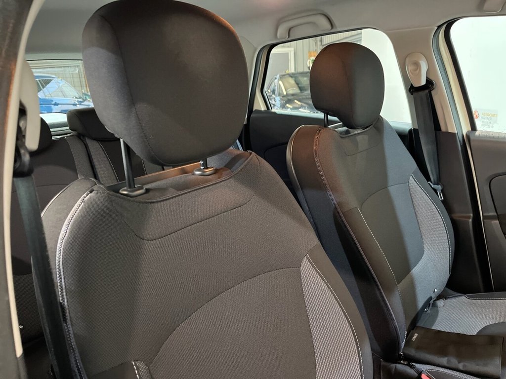 Used Renault Captur 2015 for sale - 76711295: Photo 12