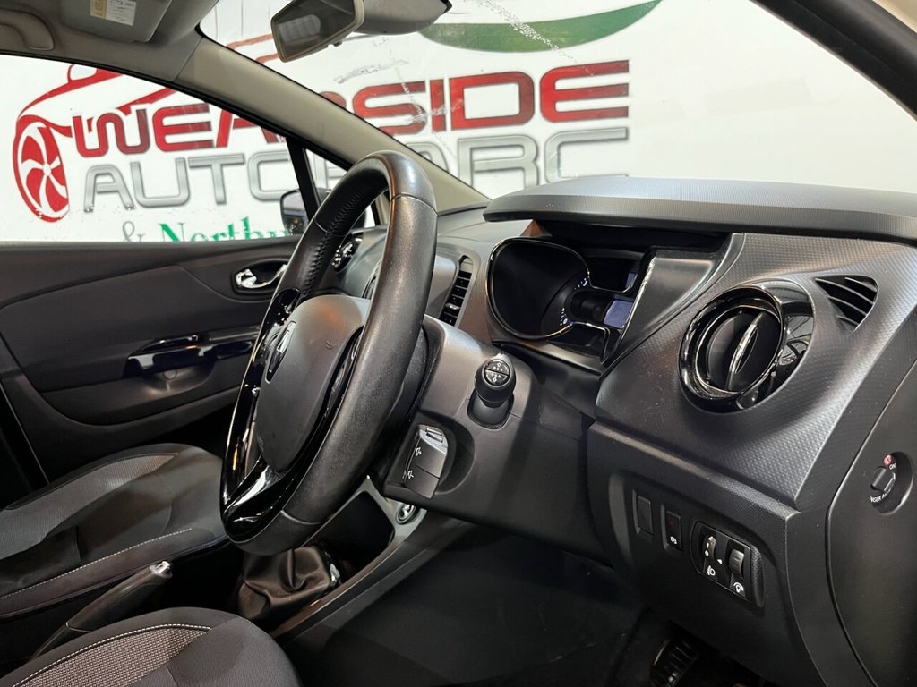Used Renault Captur 2015 for sale - 76711295: Photo 13