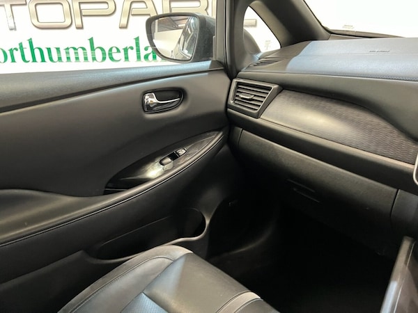 Used Nissan Leaf 2020 for sale - 74054139: Photo 17