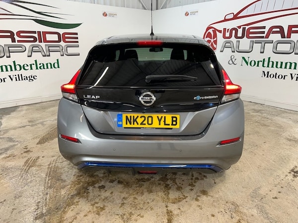 Used Nissan Leaf 2020 for sale - 74054139: Photo 5