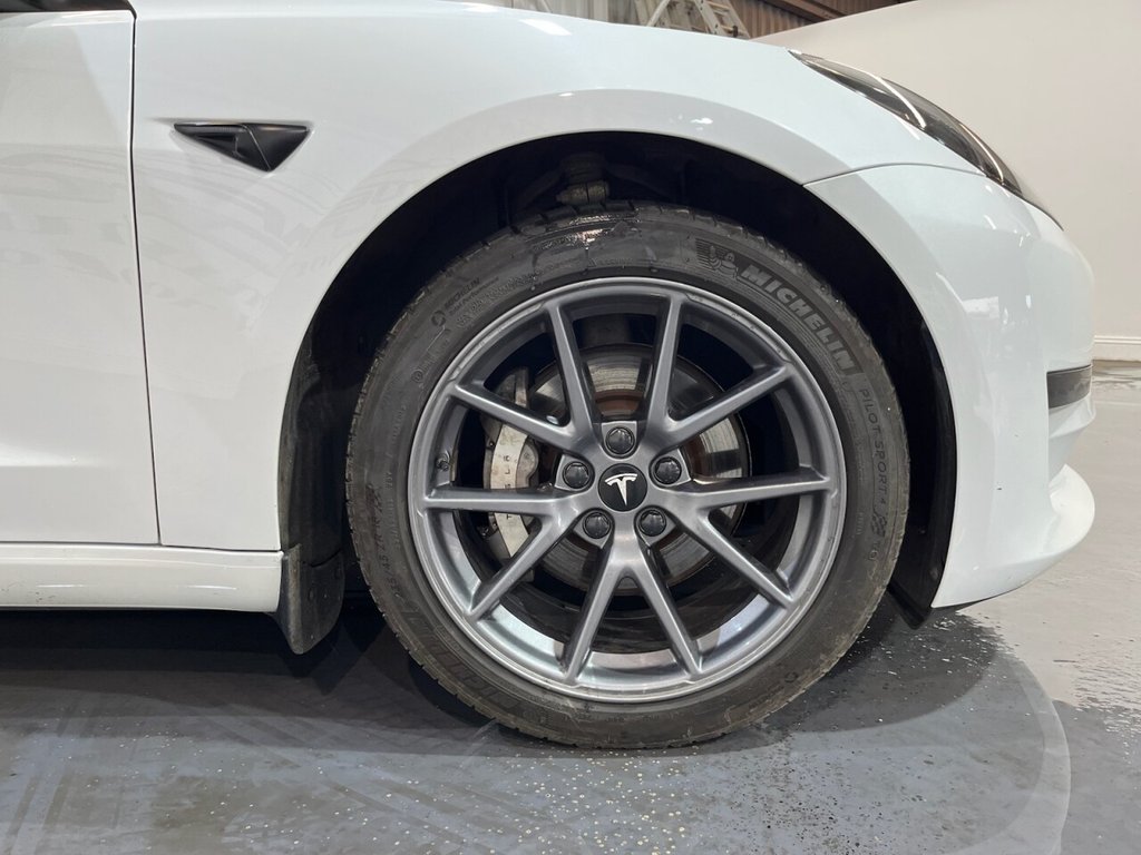 Used Tesla Model 3 2022 for sale - 76256343: Photo 9