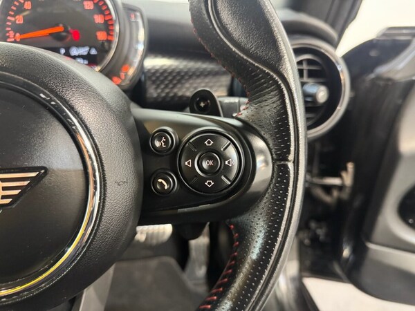 Used MINI Hatch 2020 for sale - 74917105: Photo 14