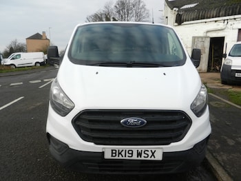 Ford Transit Custom feature image