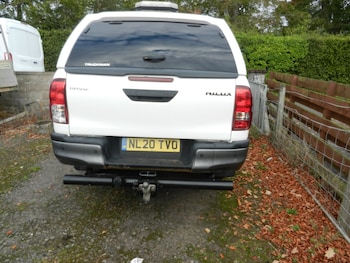 Used Toyota Hilux 2020 for sale - 75955787: Photo