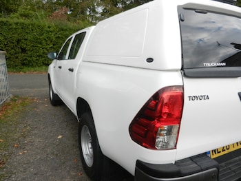 Used Toyota Hilux 2020 for sale - 75955787: Photo