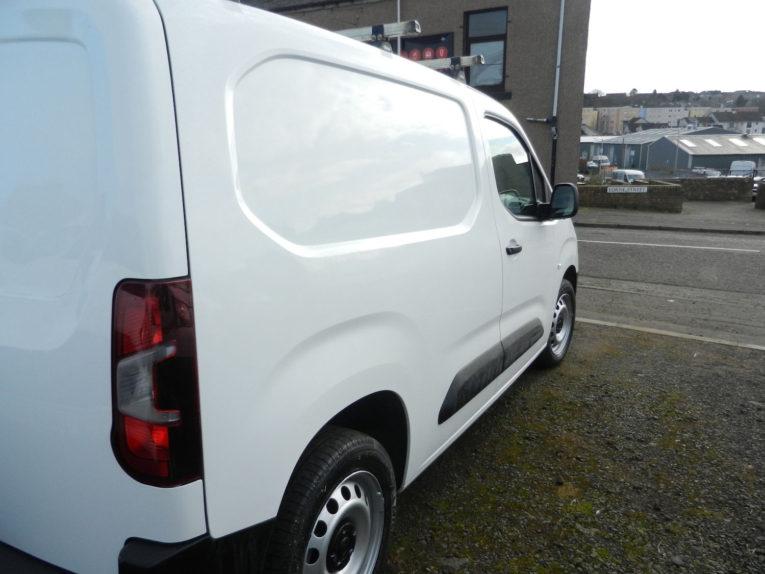 Used Vauxhall Combo 2021 for sale - 77896830: Photo 2