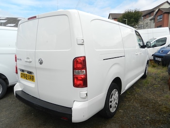 Used Vauxhall Vivaro 2019 for sale - 75680046: Photo