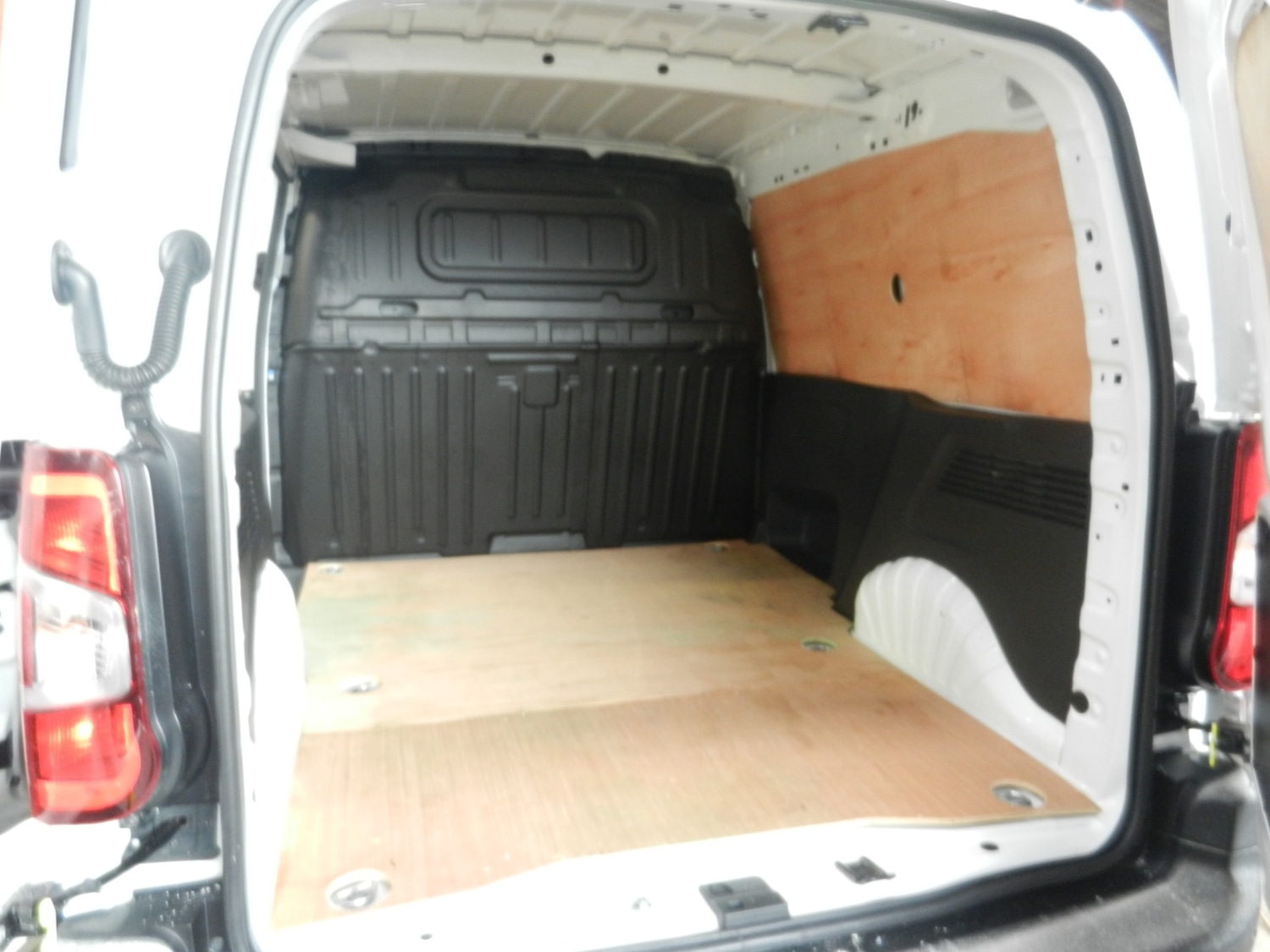 Used Vauxhall Combo 2021 for sale - 76945953: Photo 6
