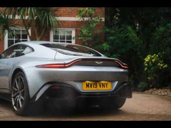 Used Aston Martin Vantage 2019 for sale - 73791147: Photo