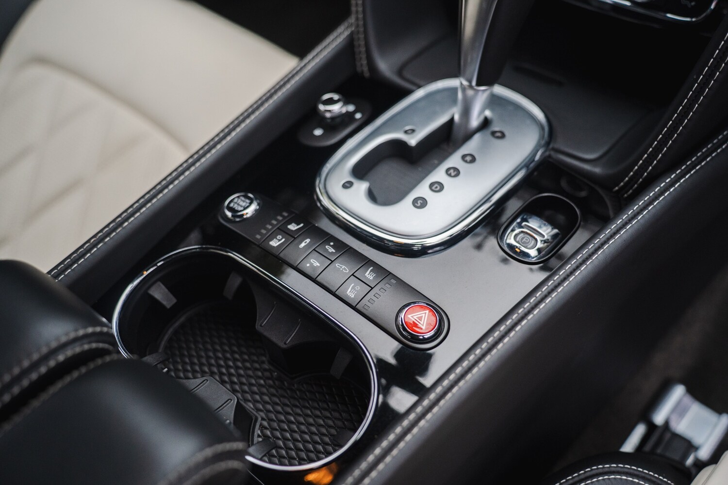 Used Bentley Continental 2015 for sale - 76107491: Photo 71