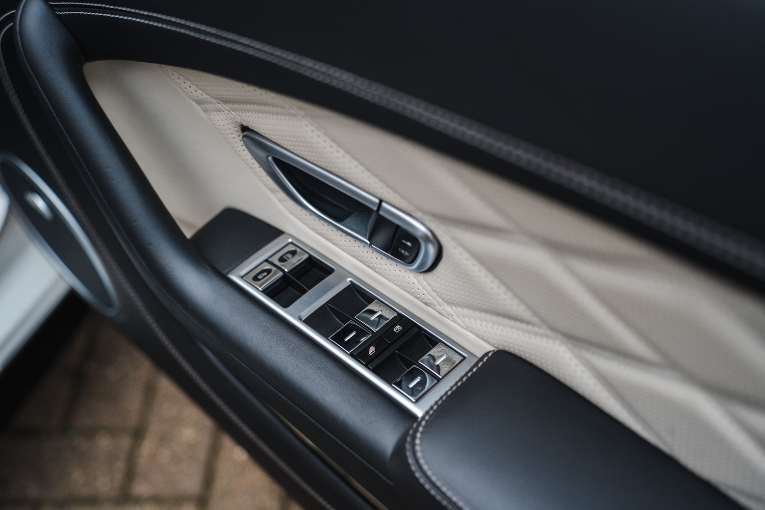 Used Bentley Continental 2015 for sale - 76107491: Photo 81