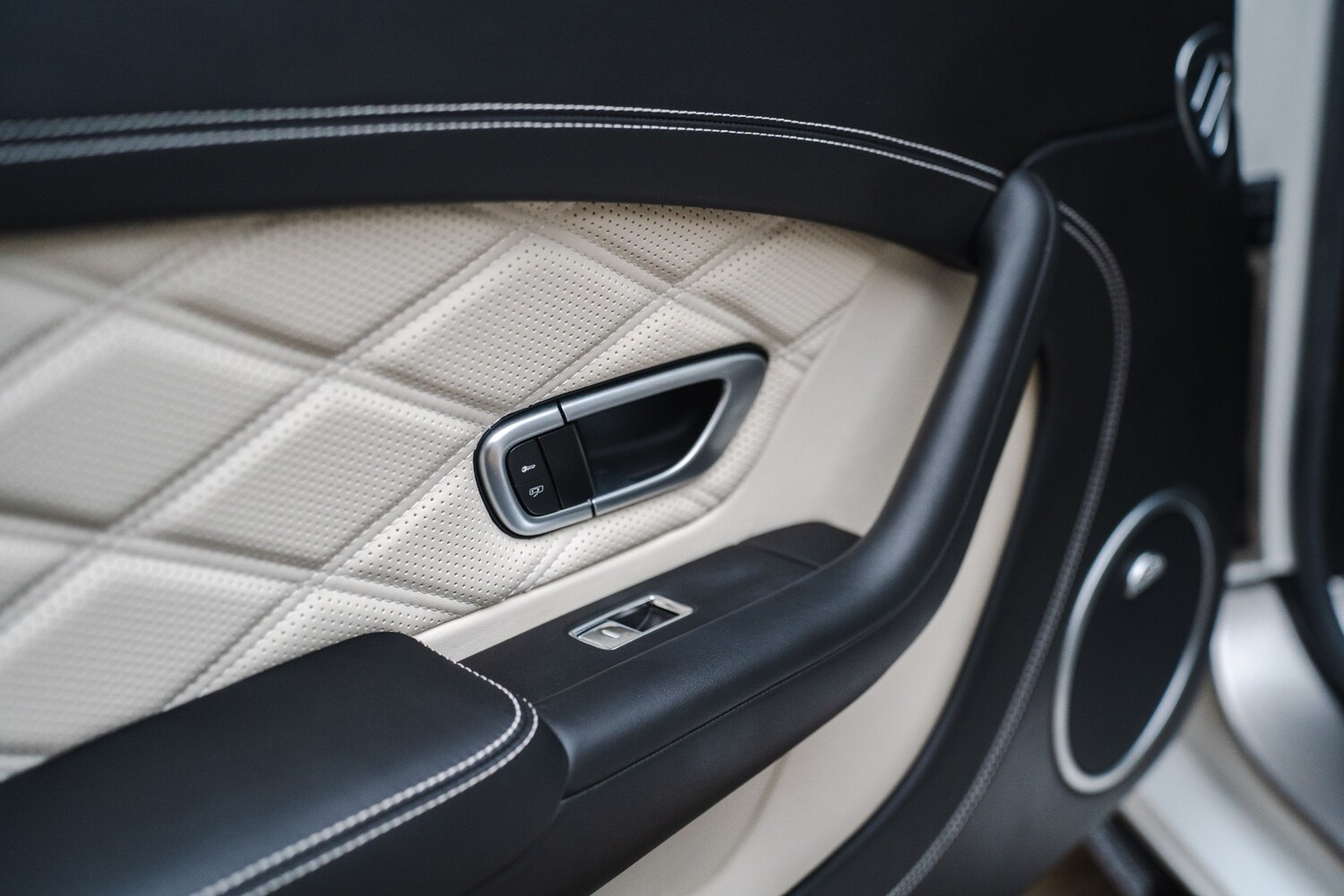 Used Bentley Continental 2015 for sale - 76107491: Photo 91