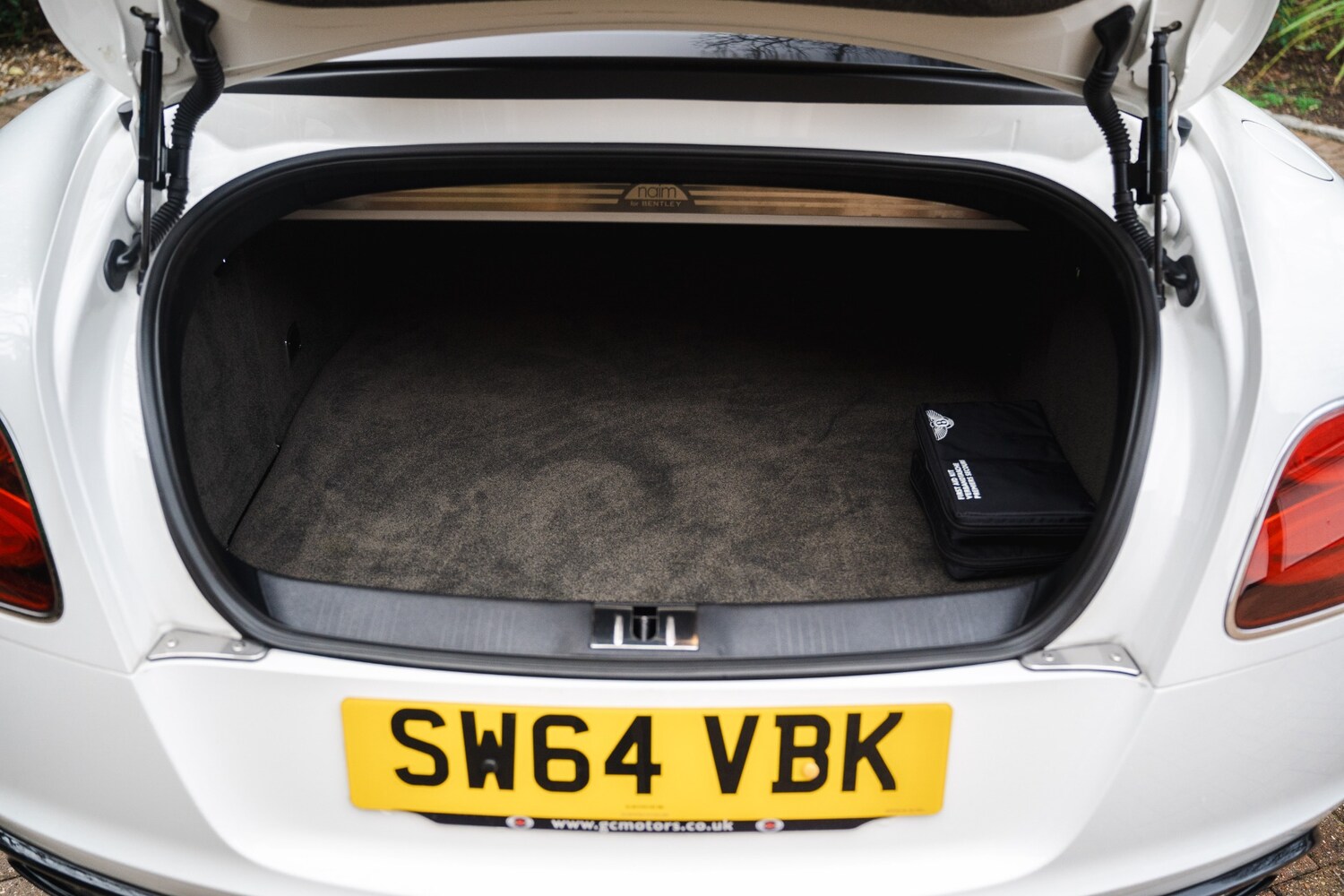 Used Bentley Continental 2015 for sale - 76107491: Photo 96