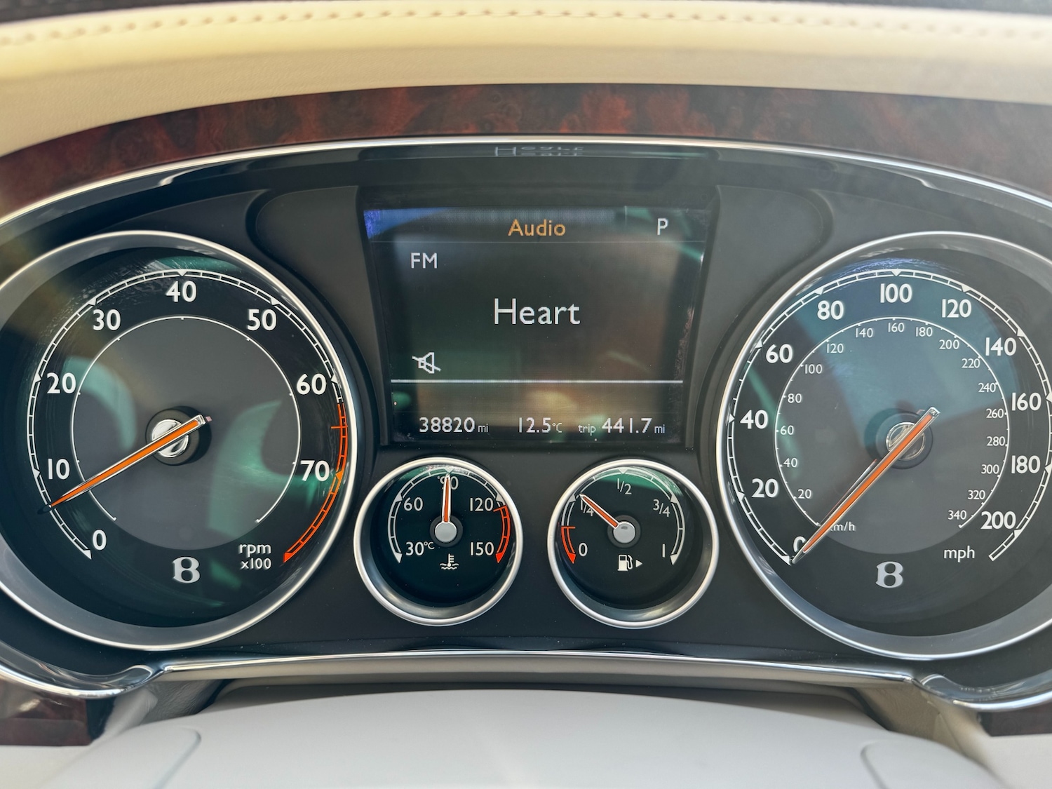 Used Bentley Flying Spur 2014 for sale - 76595360: Photo 14